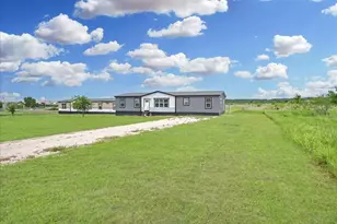 1486 County Road 308, Cleburne, TX 76033 - Photo 4