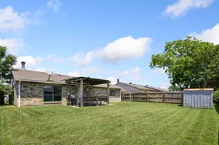 5204 Slay Dr, The Colony, TX 75056 - Photo 6