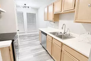 8104 Iris Cir, Fort Worth, TX 76137 - Photo 10