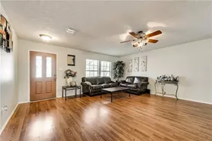 4017 Thoroughbred Trail, Fort Worth, TX 76123 - Photo 4