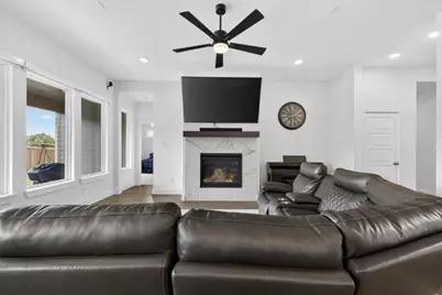 7121 Mantle Ridge Drive, Fort Worth, TX 76179 - Photo 8