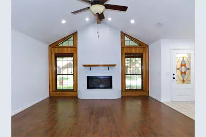 2105 Sonata Lane, Carrollton, TX 75007 - Photo 4