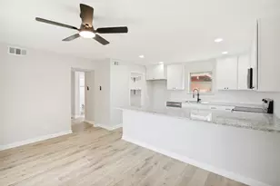 7921-7923 Habersham Ln, Dallas, TX 75248 - Photo 10