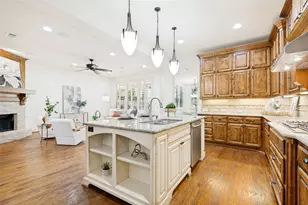 675 Brookstone Dr, Irving, TX 75039 - Photo 10