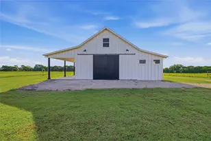 5235 Fm 1752 S, Whitewright, TX 75491 - Photo 2