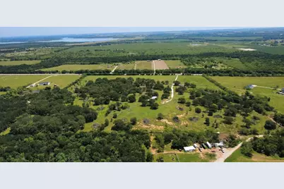 2041 Fm 933, Aquilla, TX 76622 - Photo 8