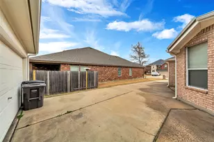 10209 Fossil Valley Dr, Fort Worth, TX 76131 - Photo 34