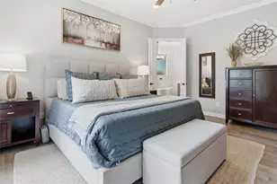 696 Bear Creek Dr, Hurst, TX 76054 - Photo 20