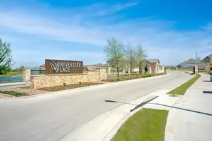17166 Yellow Bells Dr, Dallas, TX 75252 - Photo 38