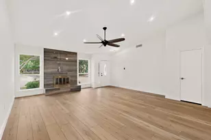 2210 Placid Dr, Carrollton, TX 75007 - Photo 4