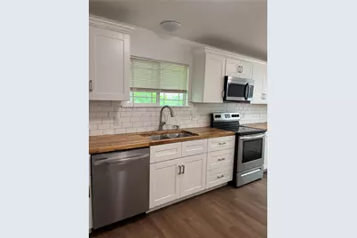 2722 S Adams Street, Fort Worth, TX 76110 - Photo 10