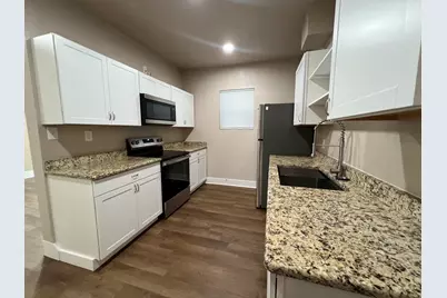1709 Durham Avenue, Brownwood, TX 76801 - Photo 10
