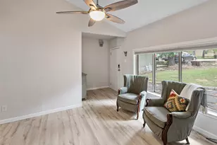168 Scenic Dr, Mabank, TX 75156 - Photo 6