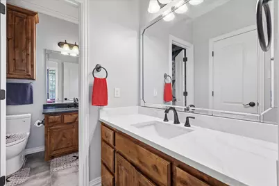 2056 Willow Bend Drive, Oak Leaf, TX 75154 - Photo 20