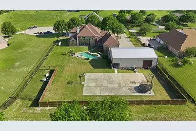 2056 Willow Bend Drive, Oak Leaf, TX 75154 - Photo 1