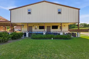 2056 Willow Bend Dr, Oak Leaf, TX 75154 - Photo 28