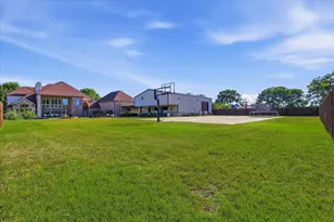 2056 Willow Bend Dr, Oak Leaf, TX 75154 - Photo 36