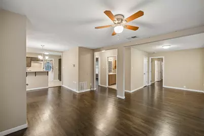 117 Moon Street, Cleburne, TX 76033 - Photo 6