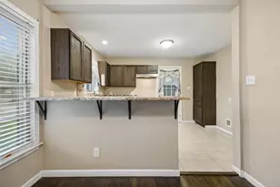 117 Moon St, Cleburne, TX 76033 - Photo 12