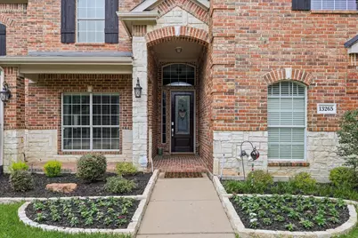 13265 Blue Jean Drive, Fort Worth, TX 76052 - Photo 4