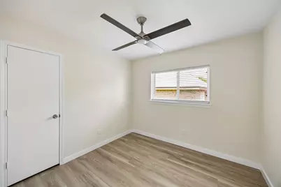 2035 Sancerre Lane, Carrollton, TX 75007 - Photo 22