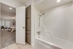 7492 E NW Hwy, Dallas, TX 75231 - Photo 12