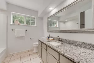 7492 E NW Hwy, Dallas, TX 75231 - Photo 10