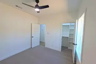 226 10th St, Paris, TX 75460 - Photo 16