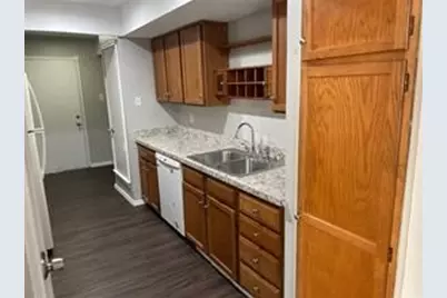 2221 Jackson Circle, Carrollton, TX 75006 - Photo 4