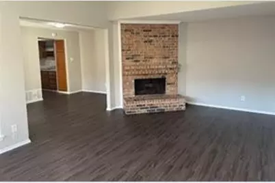 2221 Jackson Circle, Carrollton, TX 75006 - Photo 2