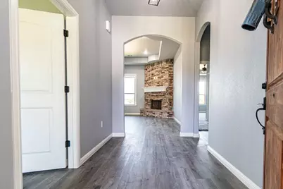 4019 Seminole Trail, Granbury, TX 76048 - Photo 4