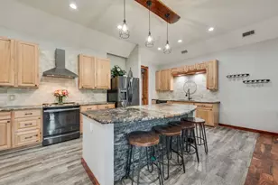 110 Cambridge Dr, Streetman, TX 75859 - Photo 10