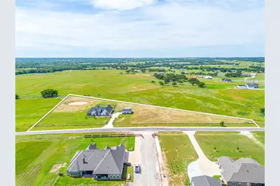 1024 Monarch Court, Poolville, TX 76487 - Photo 30