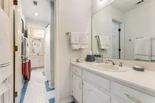 3706 Oakridge Cir, Garland, TX 75040 - Photo 22