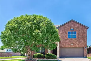 13101 Palancar Dr, Fort Worth, TX 76244 - Photo 2