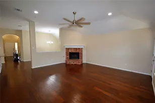 1546 Cliff Creek Dr, Allen, TX 75002 - Photo 8