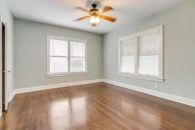 2600 S Adams Street #102, Fort Worth, TX 76110 - Photo 18