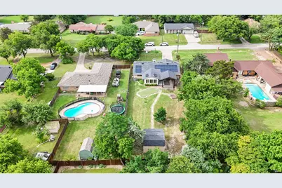 1315 W Ridge Drive, Duncanville, TX 75116 - Photo 30