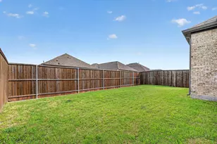2209 Rothbury Dr, Forney, TX 75126 - Photo 34