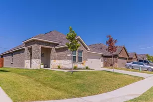 3307 Knoll Dr, Ennis, TX 75119 - Photo 2