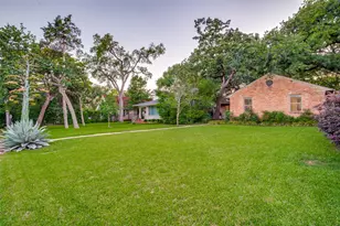 1513 Cedar Hill Ave, Dallas, TX 75208 - Photo 2