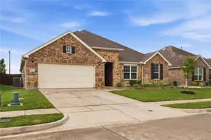 1424 Millican Ln, Aubrey, TX 76227 - Photo 4