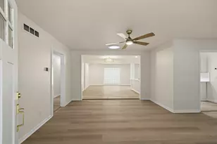 9745 Ash Creek Dr, Dallas, TX 75228 - Photo 2