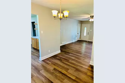 5433 Purington Avenue, Fort Worth, TX 76112 - Photo 6