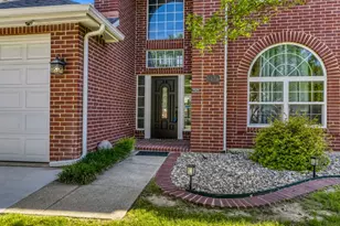 5429 Rocky Mountain Rd, Fort Worth, TX 76137 - Photo 2