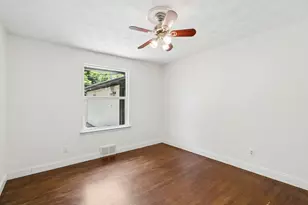 9028 Fringewood Dr, Dallas, TX 75228 - Photo 16
