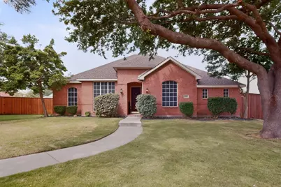 8406 Lexington Court, Rowlett, TX 75089 - Photo 4