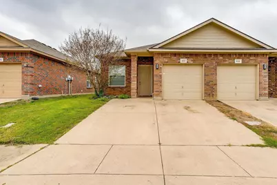 812 Walnut Street, Burleson, TX 76028 - Photo 1
