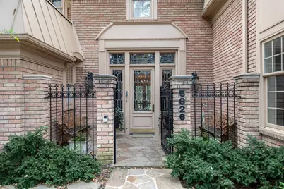 5826 Farquhar Lane, Dallas, TX 75209 - Photo 2