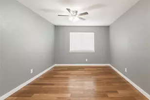 705 Valiant Cir, Garland, TX 75043 - Photo 10